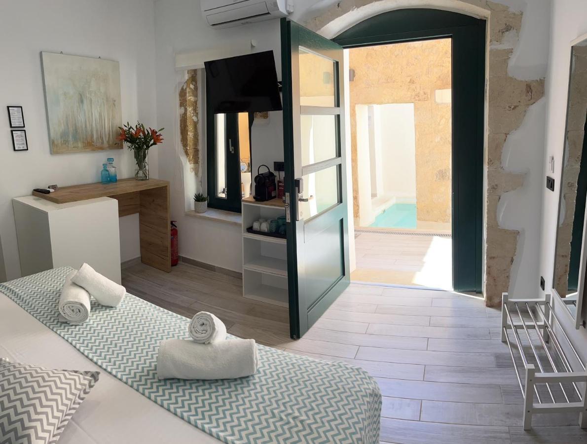 Antica Canea Luxury Rooms Chania  Exterior photo